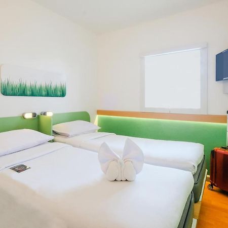 Cordia Hotel Makassar Airport Mandai Екстериор снимка